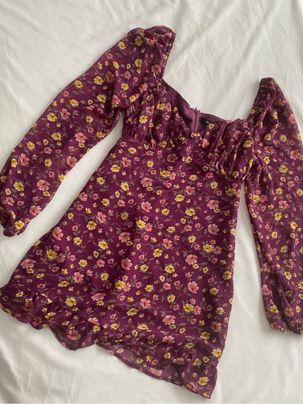 Forever 21 Plum Floral Long Sleeve Sweetheart Top